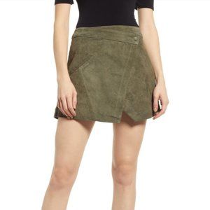 Green Never Worn Faux Suede Blank NYC Mini Skirt